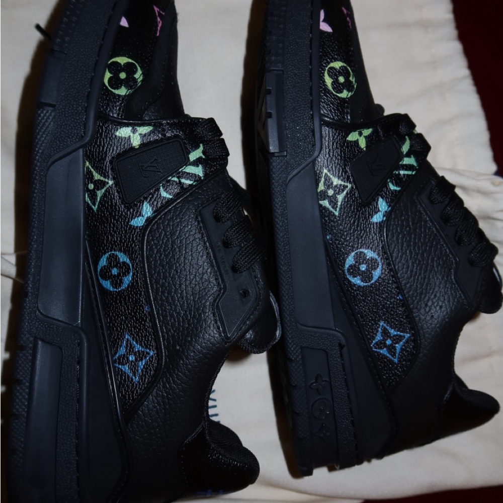 Louis Vuitton Black Multicolor Sneakers